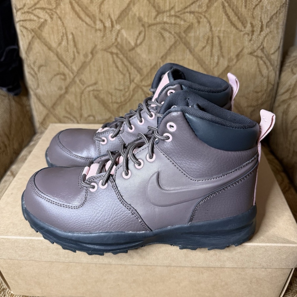 Nike Shoes Manoa Leather Boot Sneakers BQ5372-200 Kids Youth Size 6Y